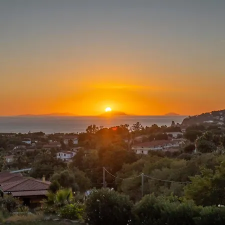 Serenita - With Private Pool And Ocean View Villa