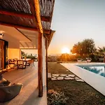 Serenità - With Private Pool&ocean View * Ricadi