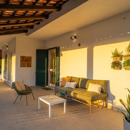 Serenita - With Private Pool And Ocean View 빌라 *