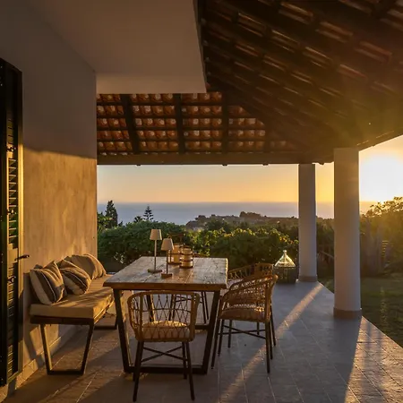 Serenita - With Private Pool And Ocean View