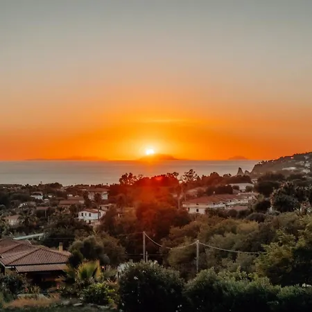 Serenita - With Private Pool And Ocean View *