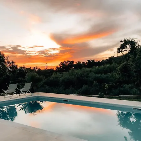 Serenita - With Private Pool And Ocean View Willa *