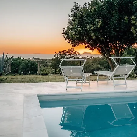 Villa Serenità - With Private Pool&ocean View Ricadi