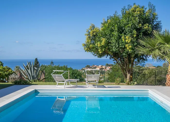 Serenita - With Private Pool And Ocean View * リカーディ