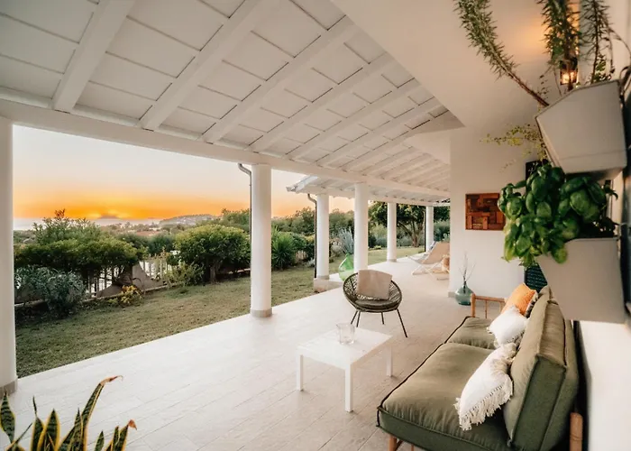 Serenita - With Private Pool And Ocean View ヴィラ