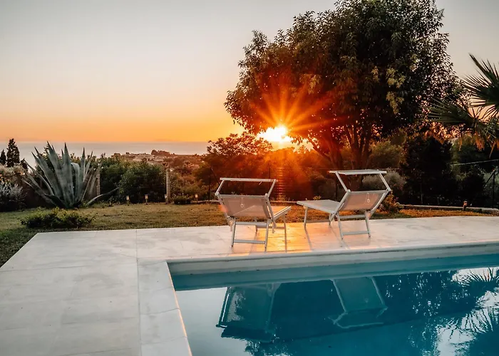 Serenita - With Private Pool And Ocean View ヴィラ *