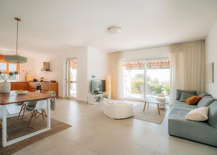 Serenita - With Private Pool And Ocean View