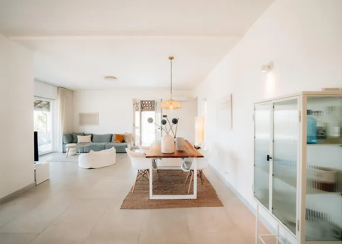 Serenita - With Private Pool And Ocean View *