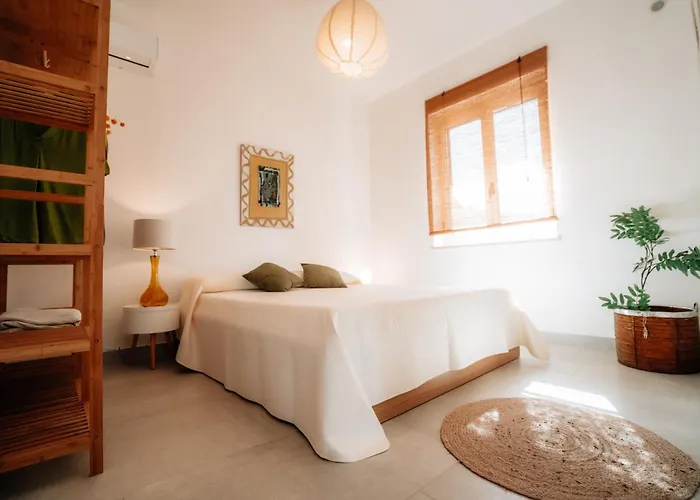 Serenita - With Private Pool And Ocean View Ricadi