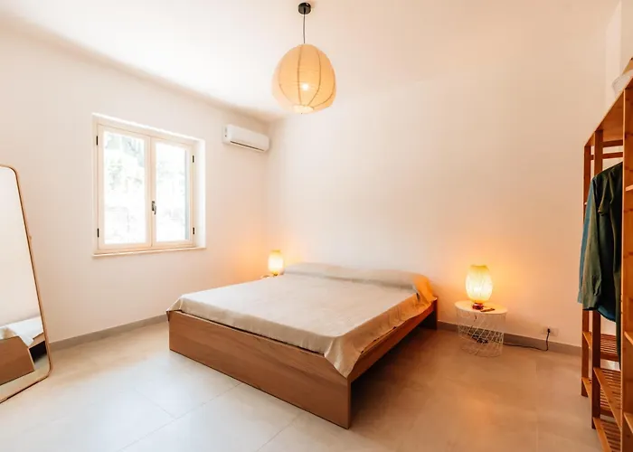 Serenita - With Private Pool And Ocean View Ricadi