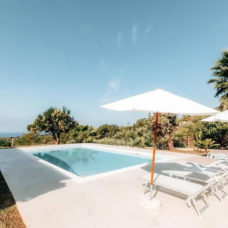 Villa Serenita - With Private Pool And Ocean View Ricadi