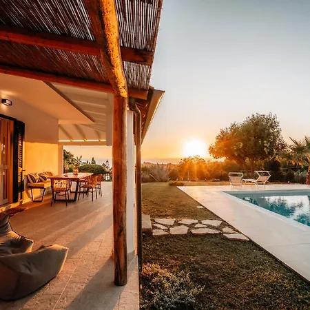 Serenita - With Private Pool And Ocean View * リカーディ