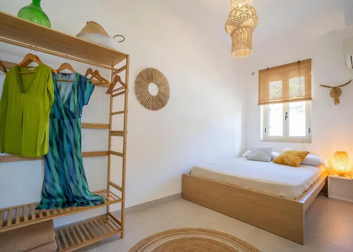 Willa Serenita - With Private Pool And Ocean View Ricadi